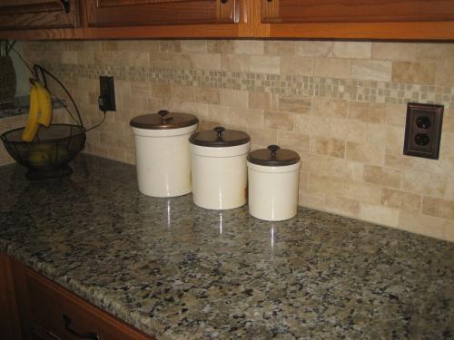HP Tile & Design - Kitchens