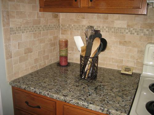 HP Tile & Design - Kitchens