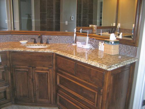HP Tile & Design - Kitchens
