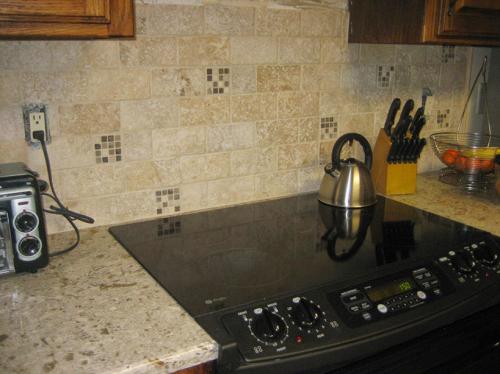 HP Tile & Design - Kitchens