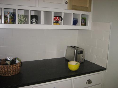 HP Tile & Design - Kitchens