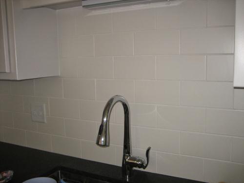 HP Tile & Design - Kitchens