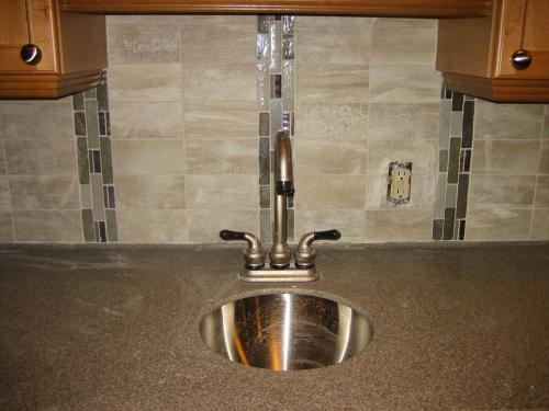 HP Tile & Design - Kitchens
