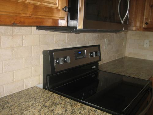 HP Tile & Design - Kitchens